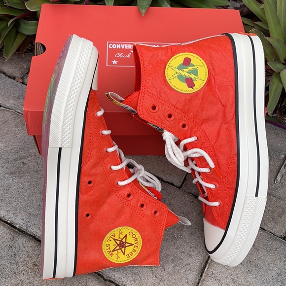 CONVERSE CHUCK 70 HI WMNS - Picture 2 of 16